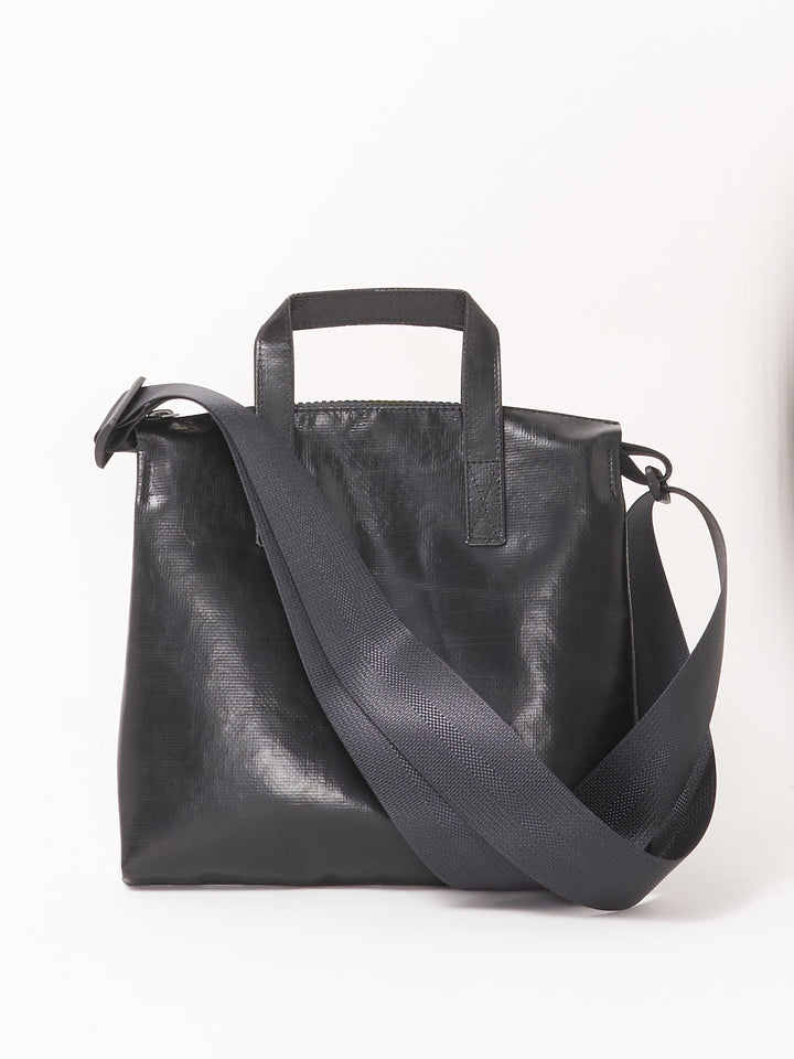 F274 RUBY - black white