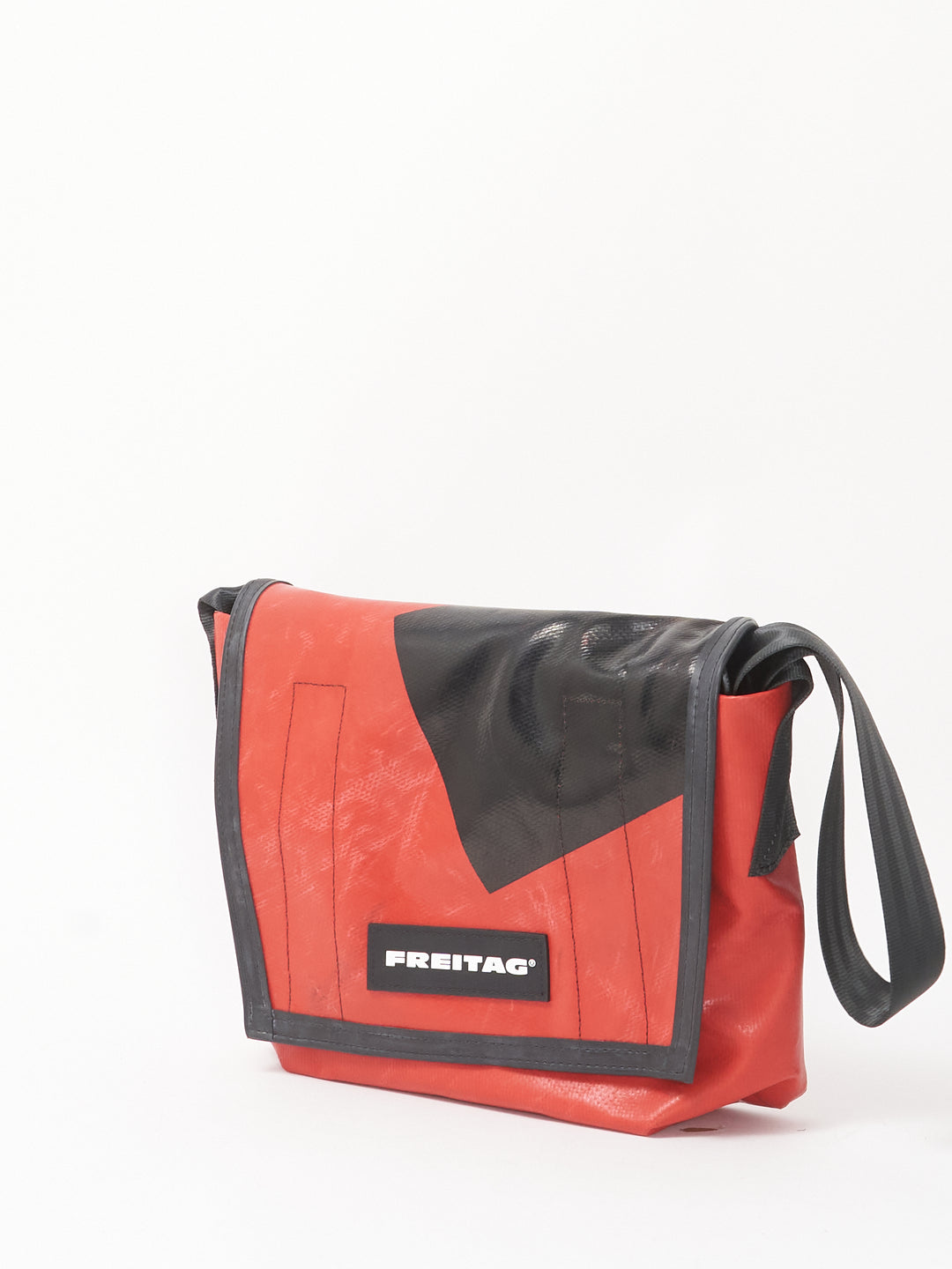 F11 LASSIE - red black