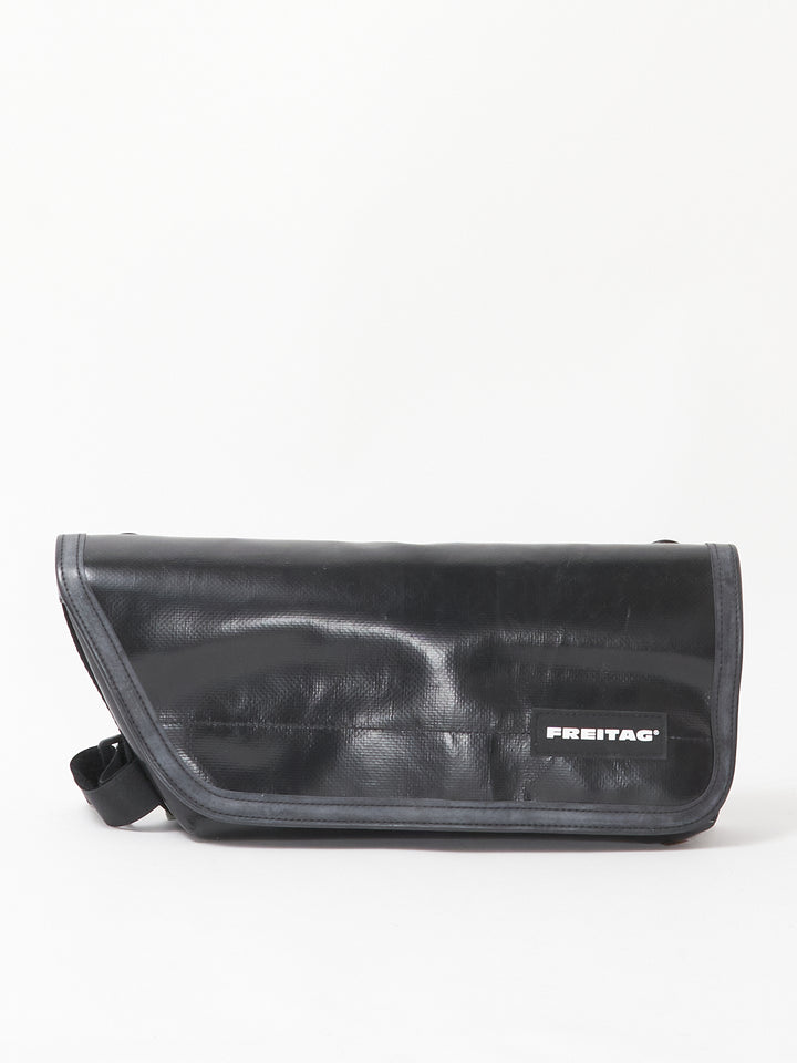 F141 BERYL - black