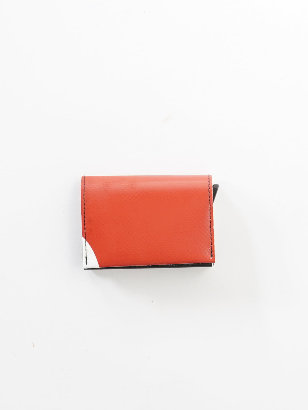 F705 Secrid x Freitag - red white