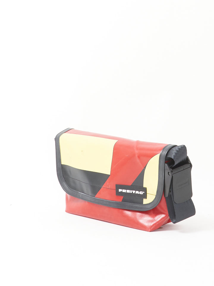 F41 Hawaii Five-O  - red black yellow