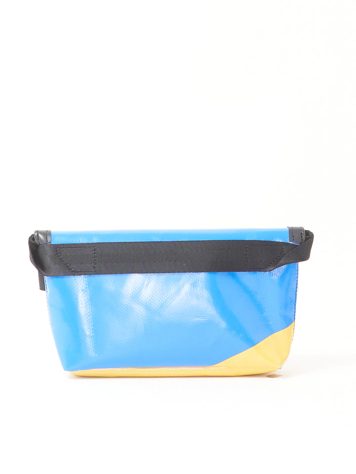 F40 Jamie - blue yellow