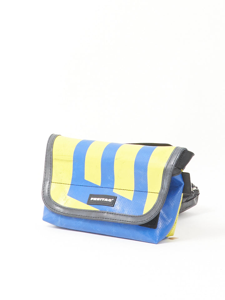 F40 Jamie - blue yellow