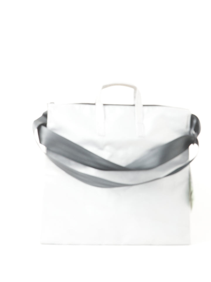 F275 TILDA - blue white silver