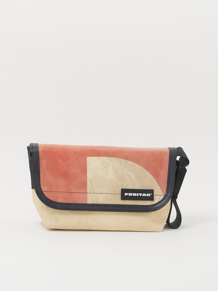 F41 Hawaii Five-O  - beige red