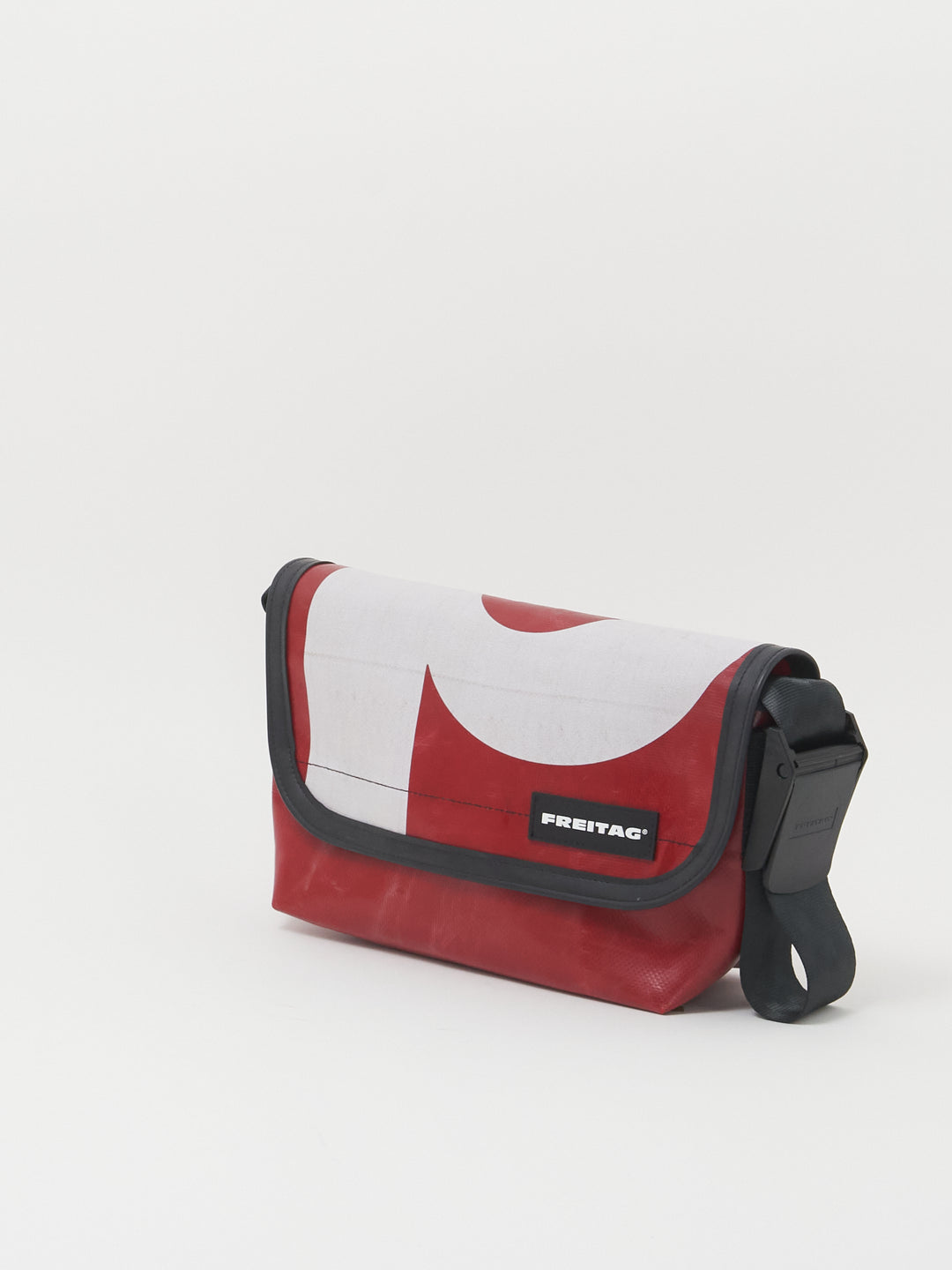 F41 Hawaii Five-O  - red white