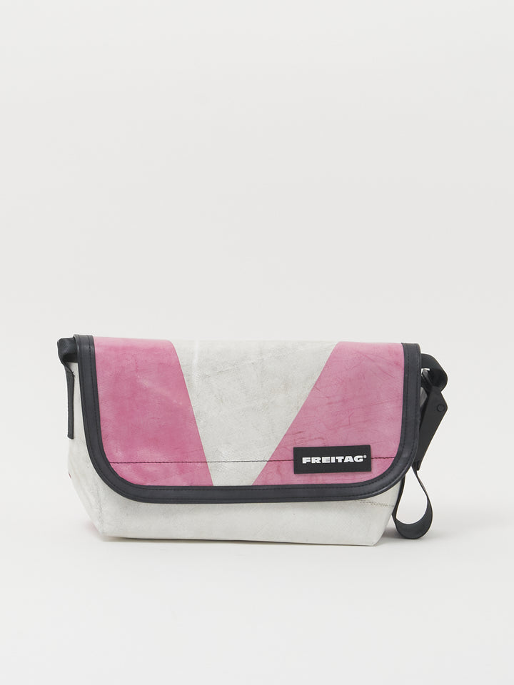 F41 Hawaii Five-O  - white pink