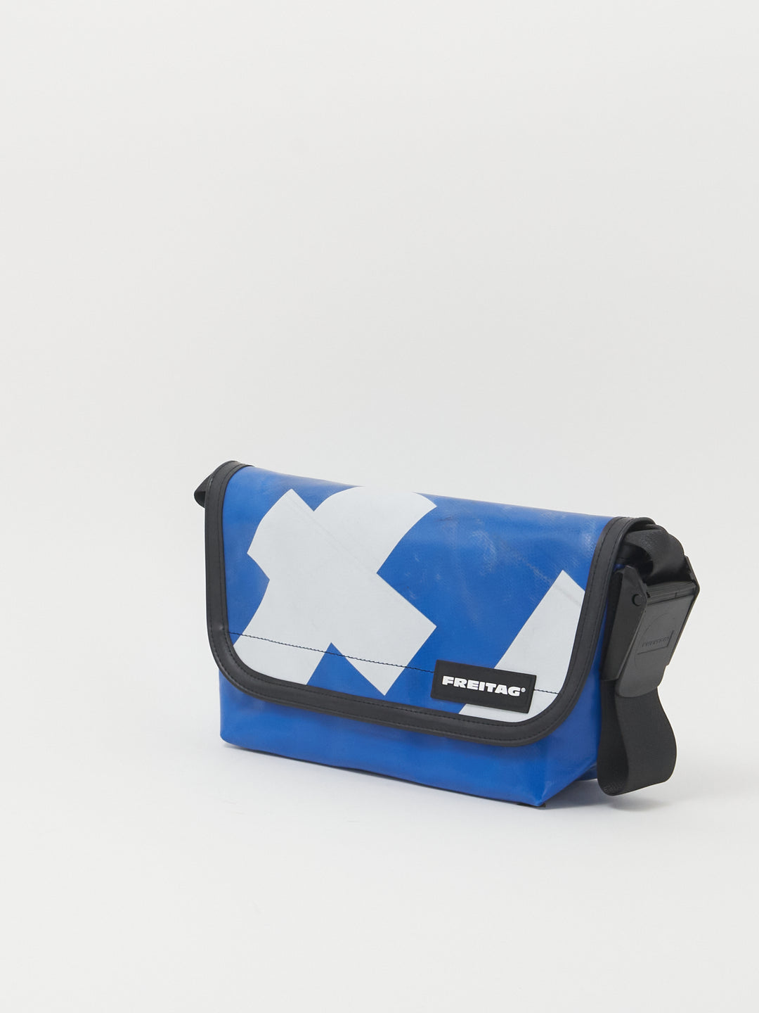 F41 Hawaii Five-O  - blue white