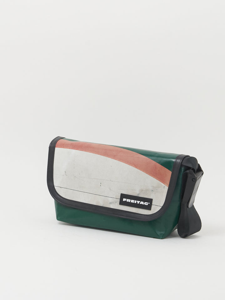 F41 Hawaii Five-O  - green white red