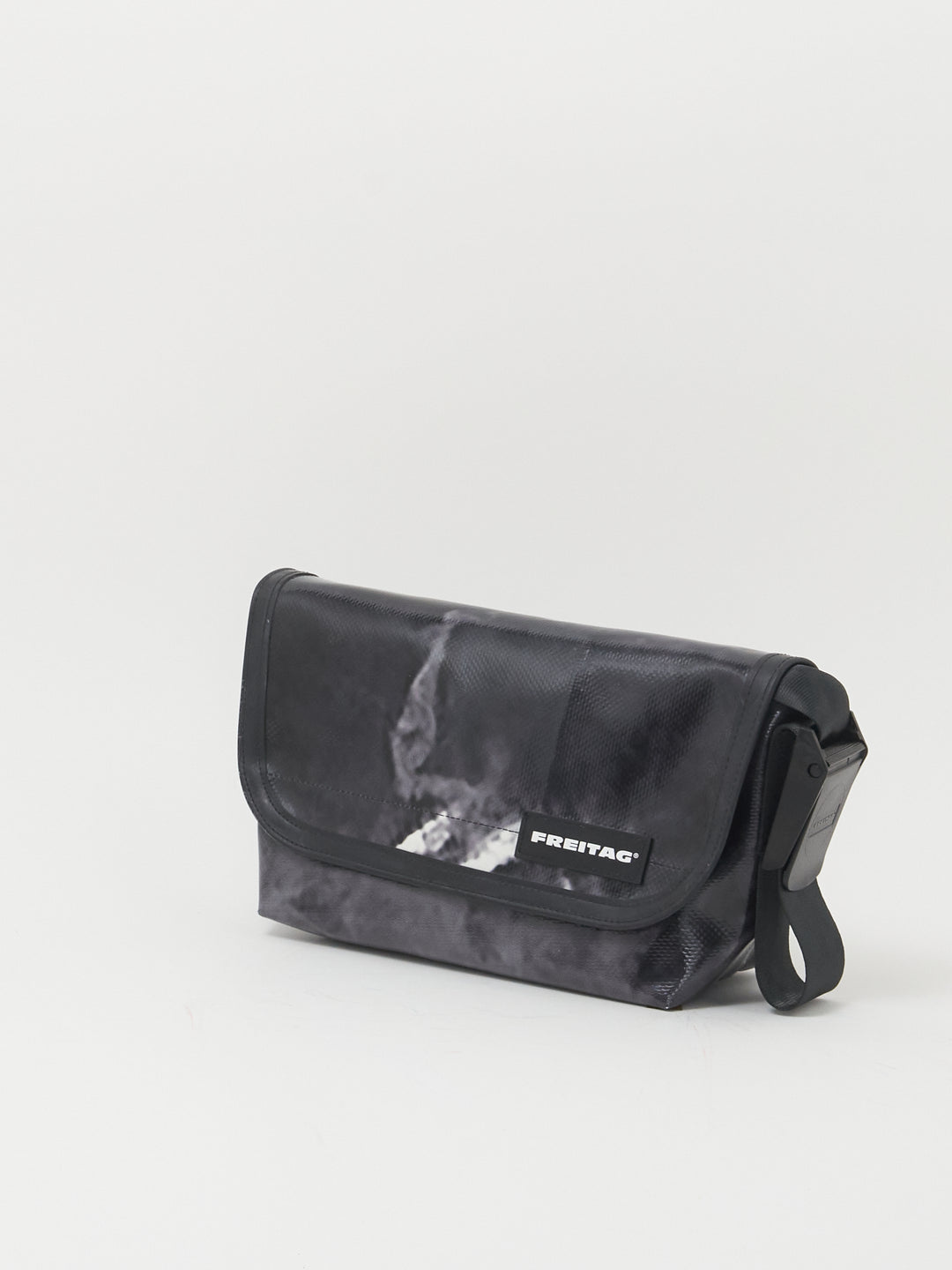 F41 Hawaii Five-O  -black multi