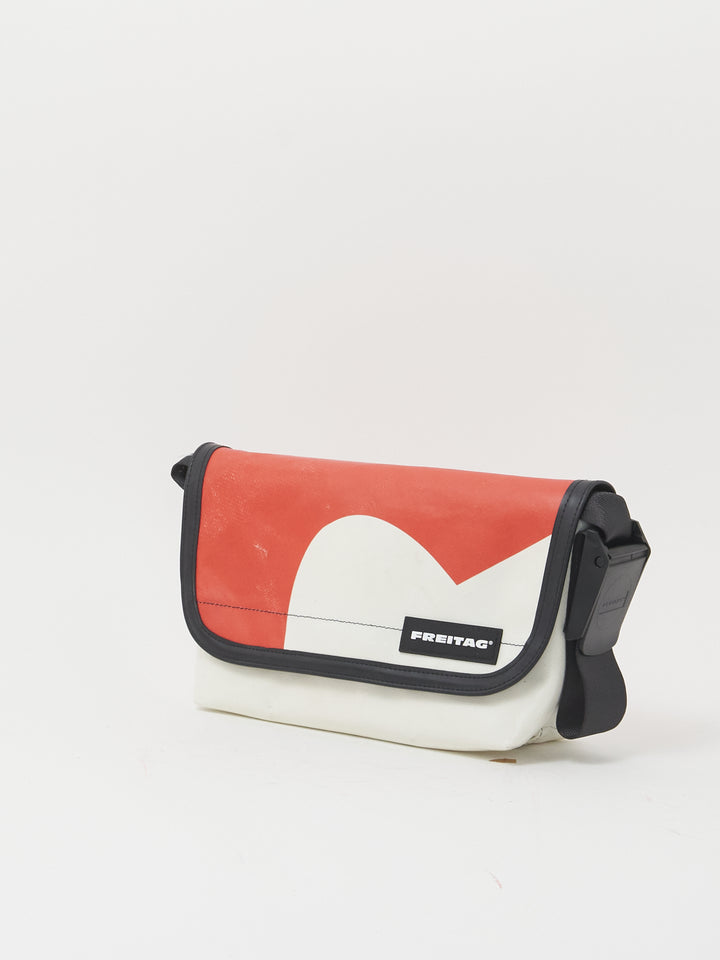 F41 Hawaii Five-O  - white red