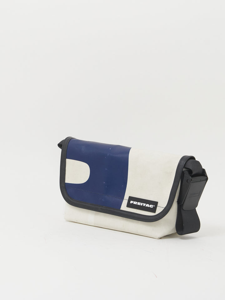 F41 Hawaii Five-O  - white blue