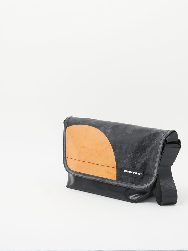 F42 SURFSIDE 6  - black orange
