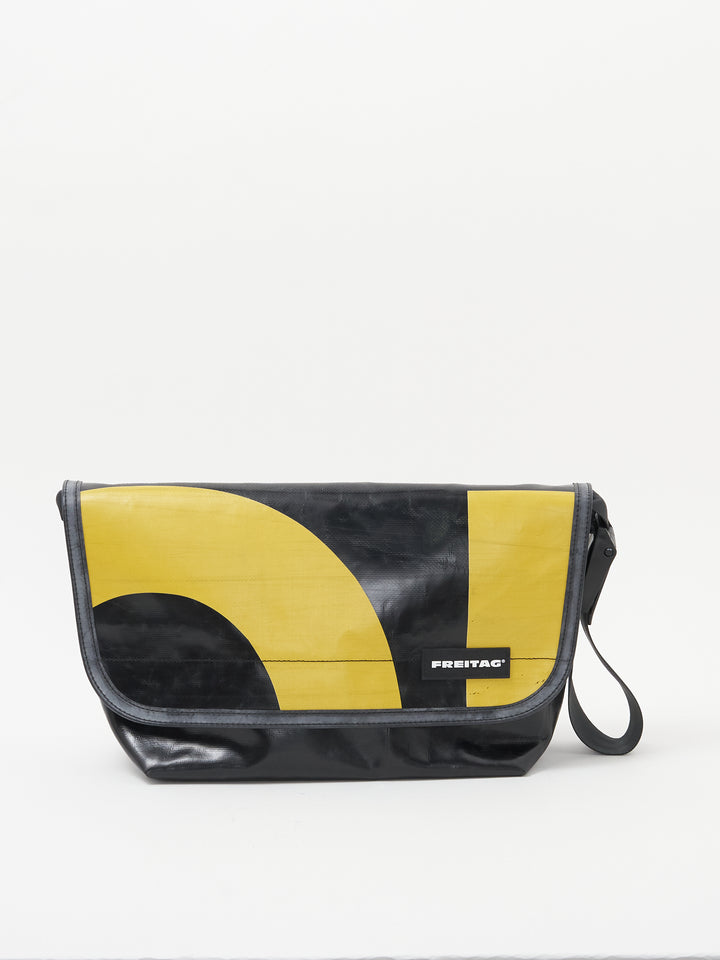 F42 SURFSIDE 6  - black yellow