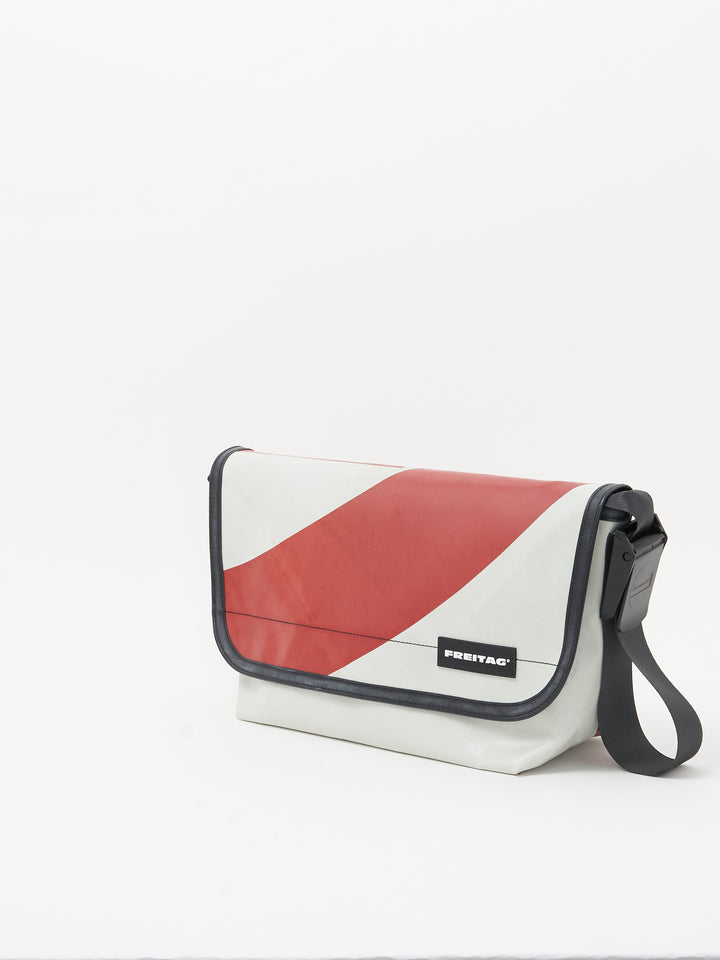 F42 SURFSIDE 6  - grey red