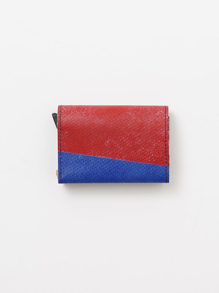 F705 Secrid x Freitag - red blue