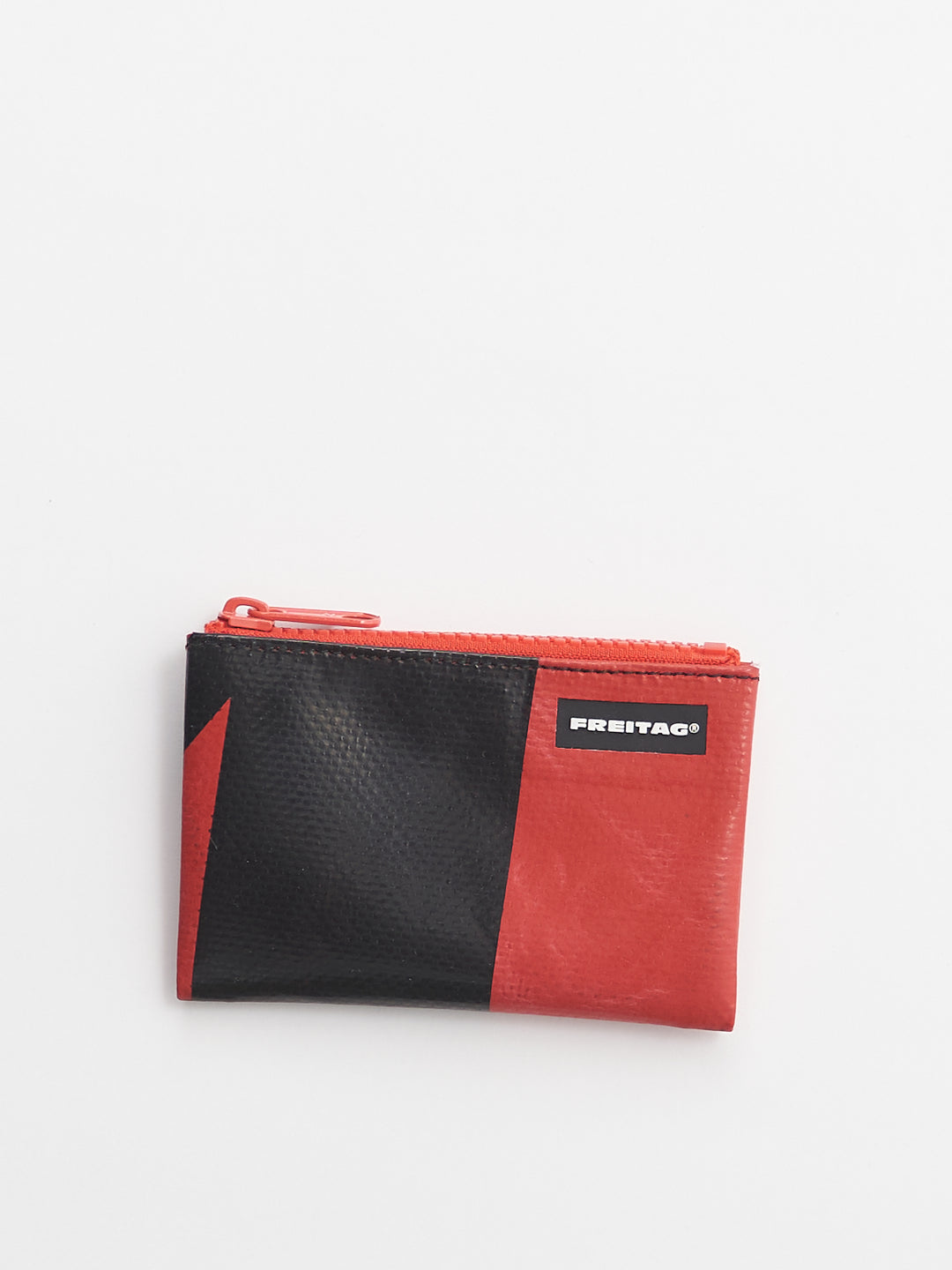 F05 BLAIR - red black