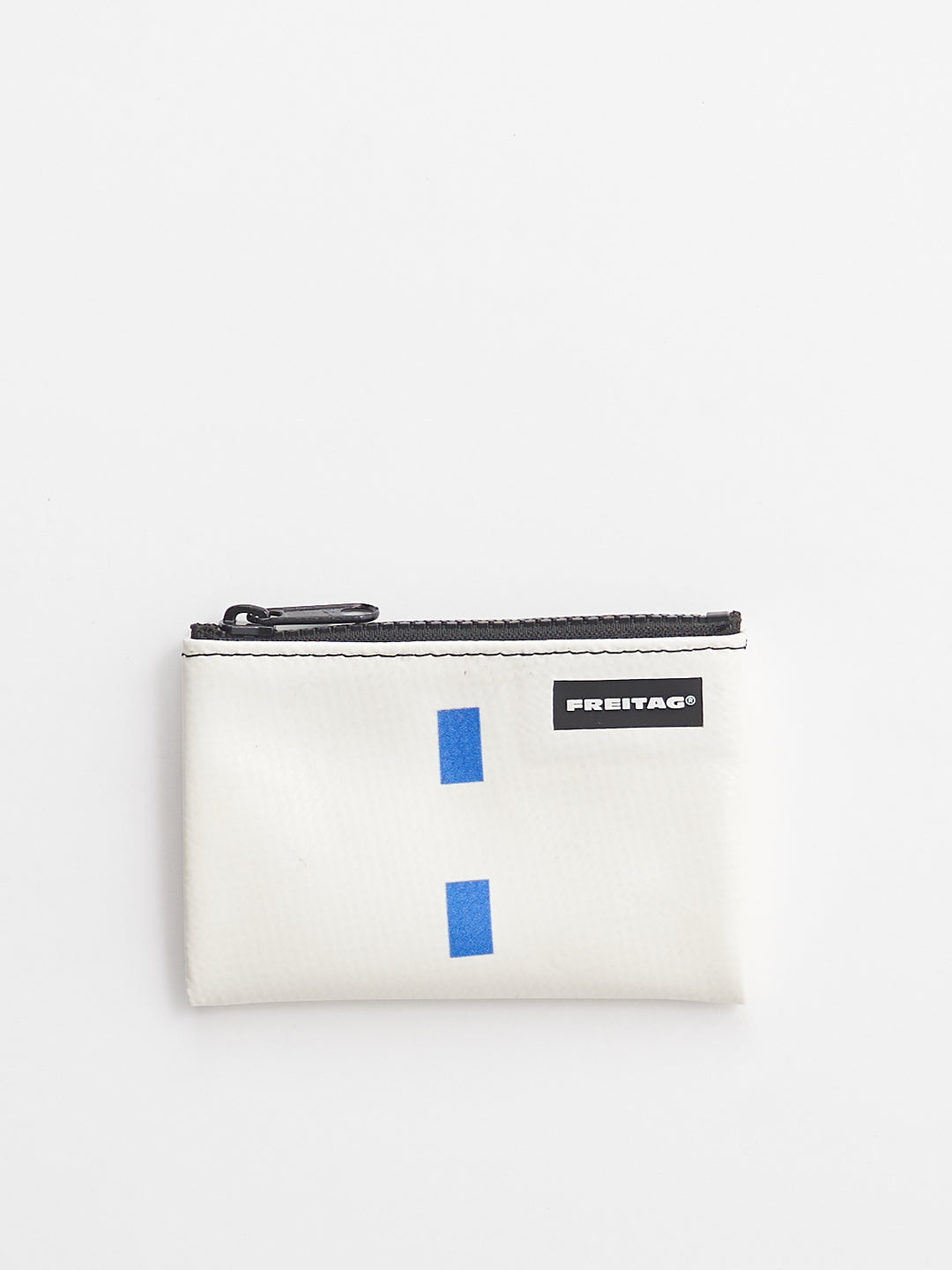 F05 BLAIR - white blue