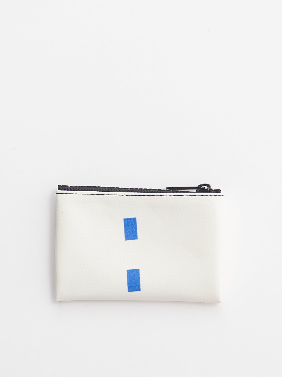 F05 BLAIR - white blue