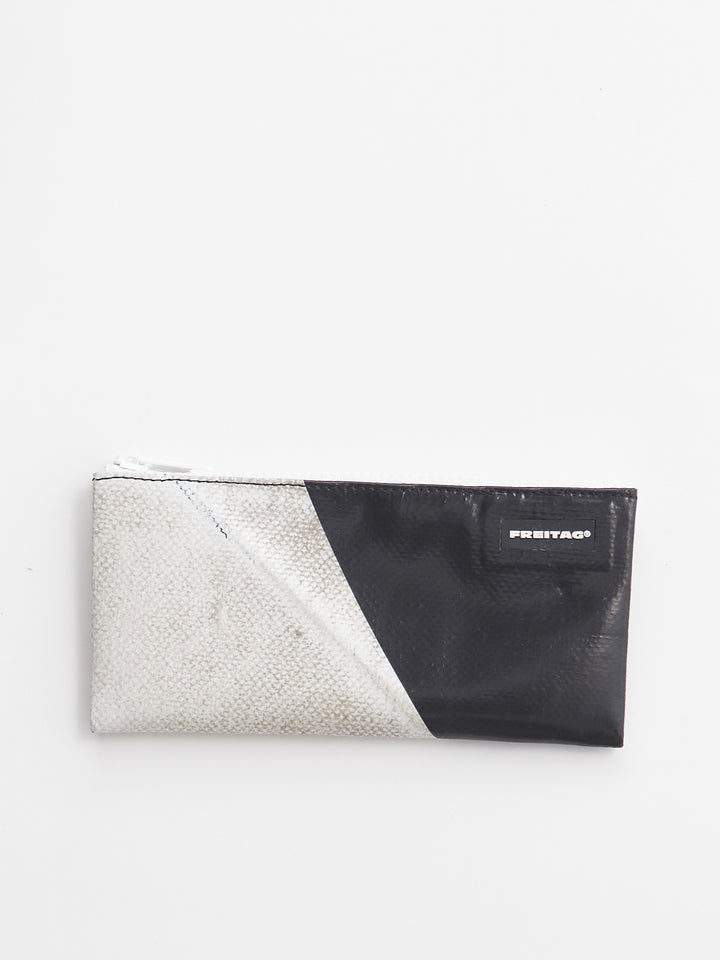 F06 SERENA - black white