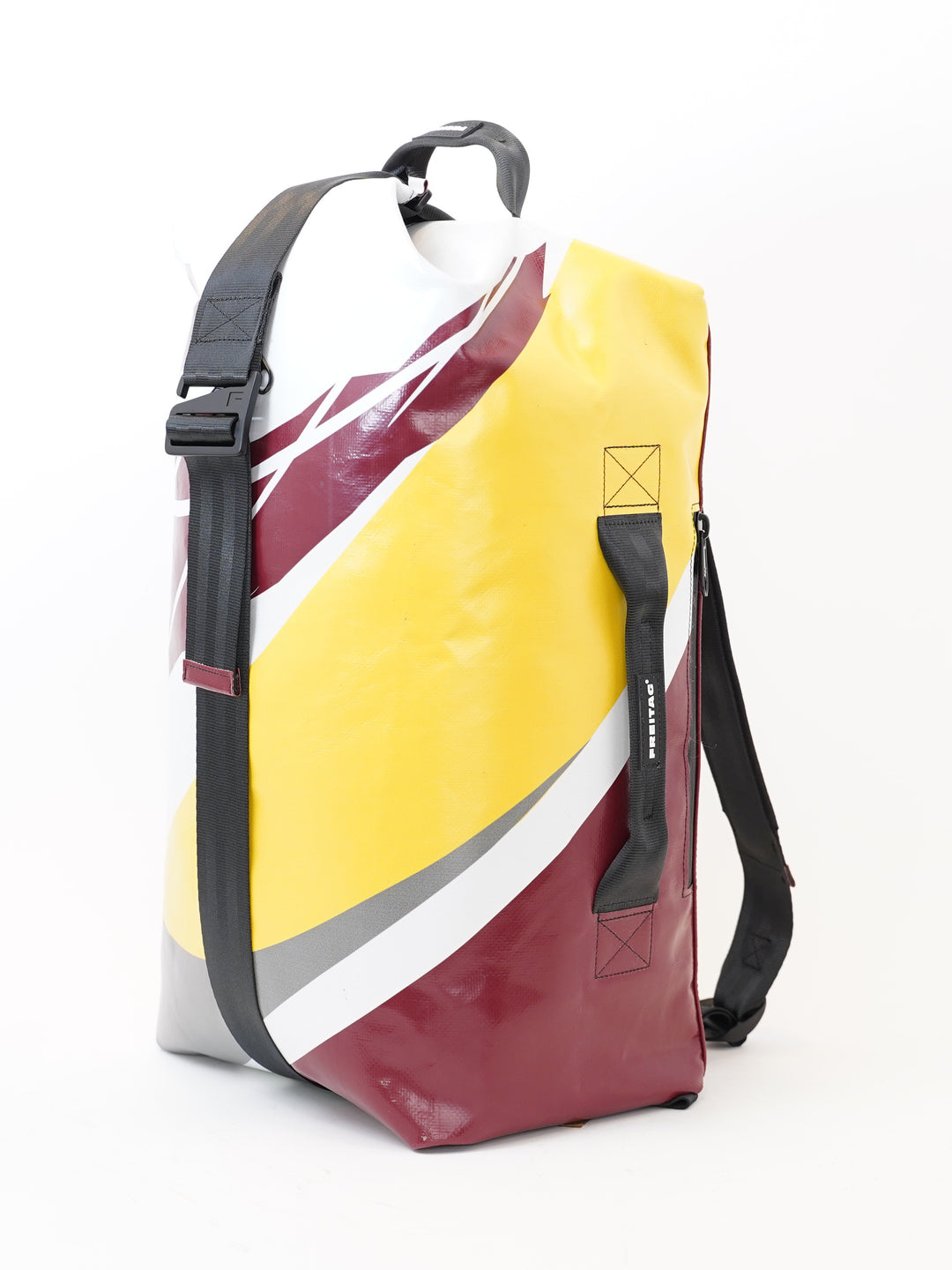 F511 Skipper - yellow red white grey