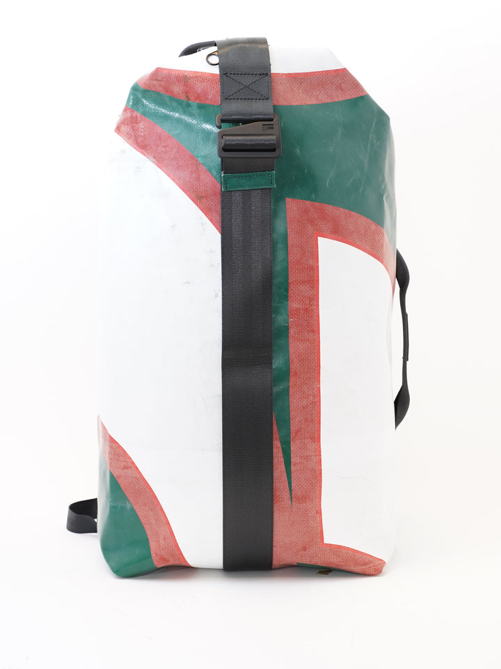 F511 Skipper - white green red