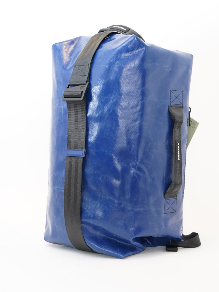 F511 Skipper - blue