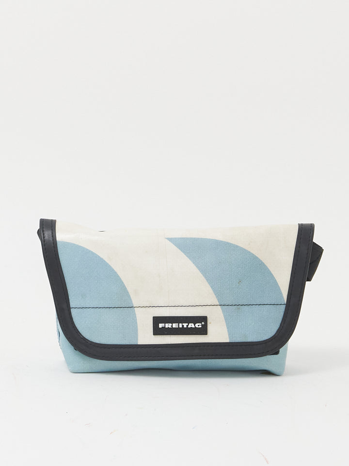 F40 Jamie - white blue