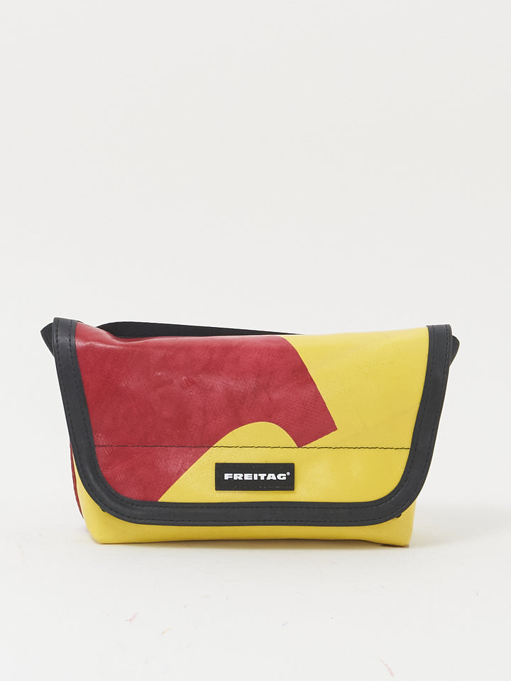 F40 Jamie - yellow red