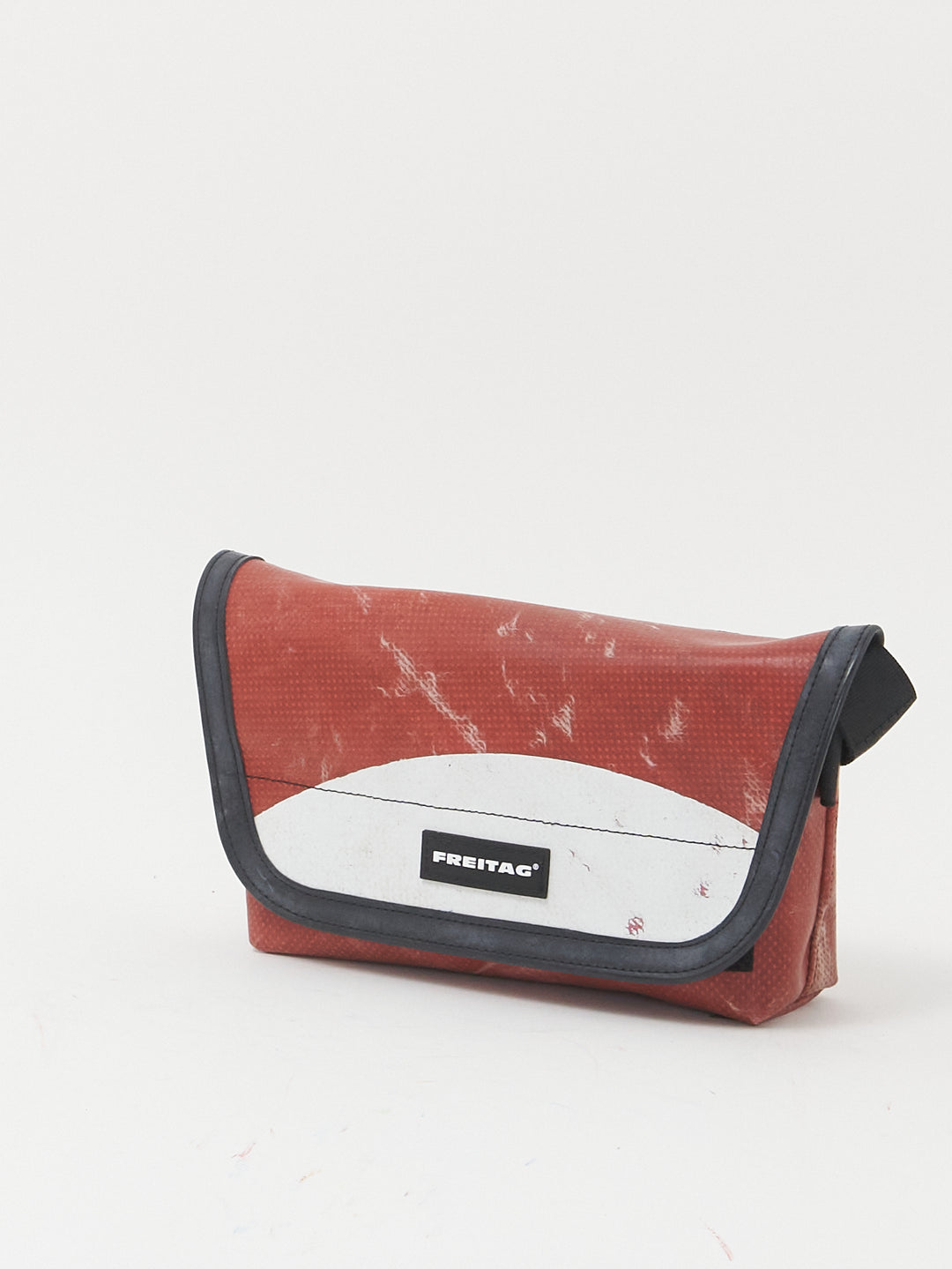 F40 Jamie - red white