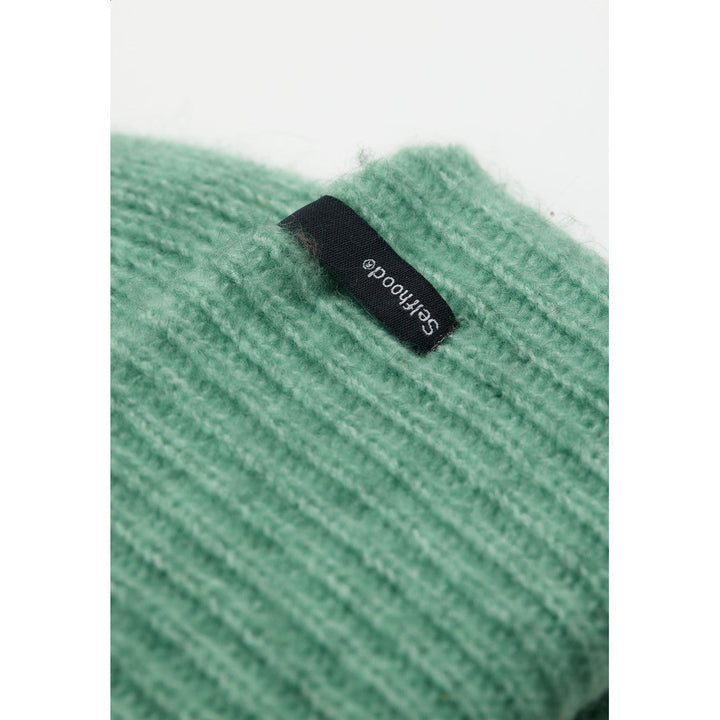 Fluffy Beanie - turquoise