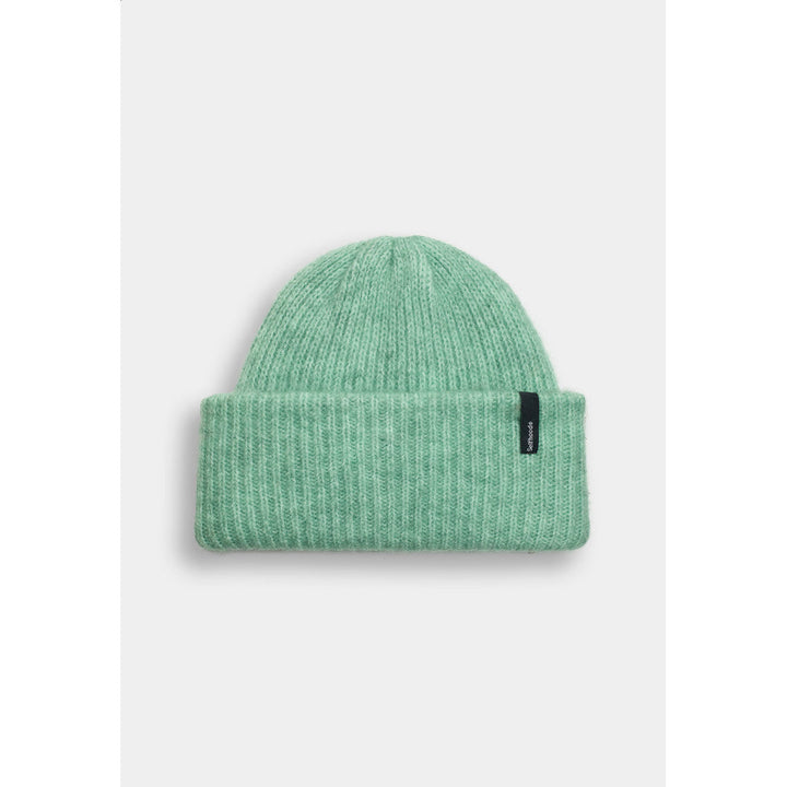Fluffy Beanie - turquoise