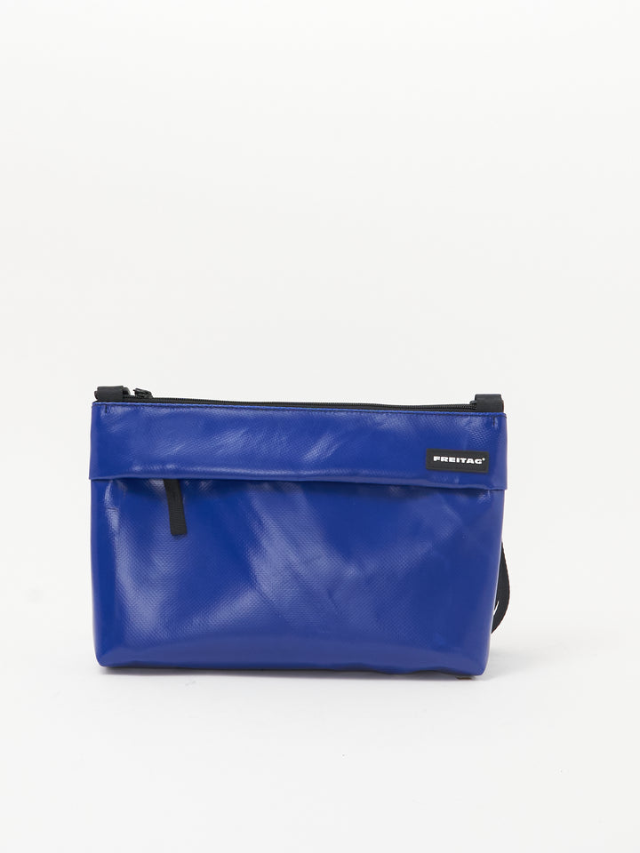 F553 Lou - blue