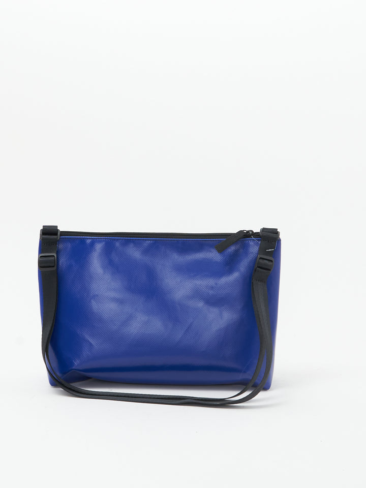 F553 Lou - blue