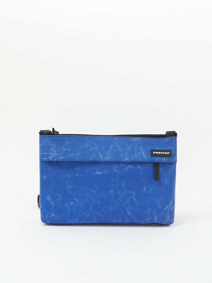 F553 Lou - blue