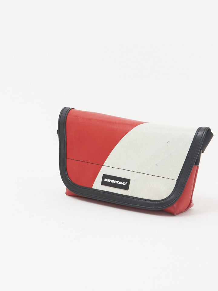 F40 Jamie -red white