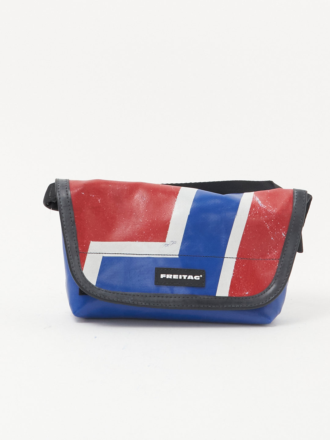 F40 Jamie -blue red white