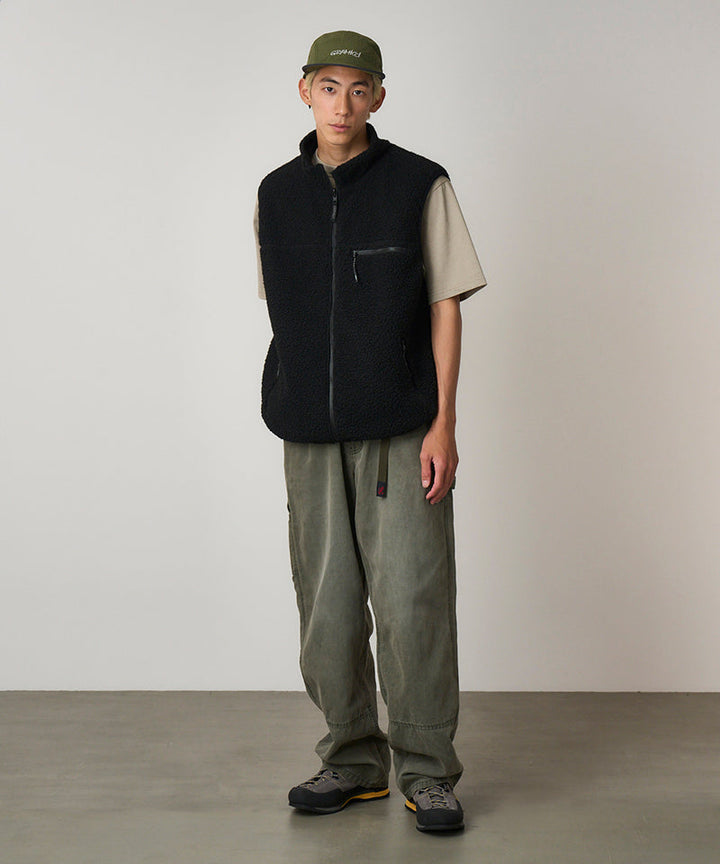 REVERSIBLE SHERPA VEST - CHARCOAL BLACK