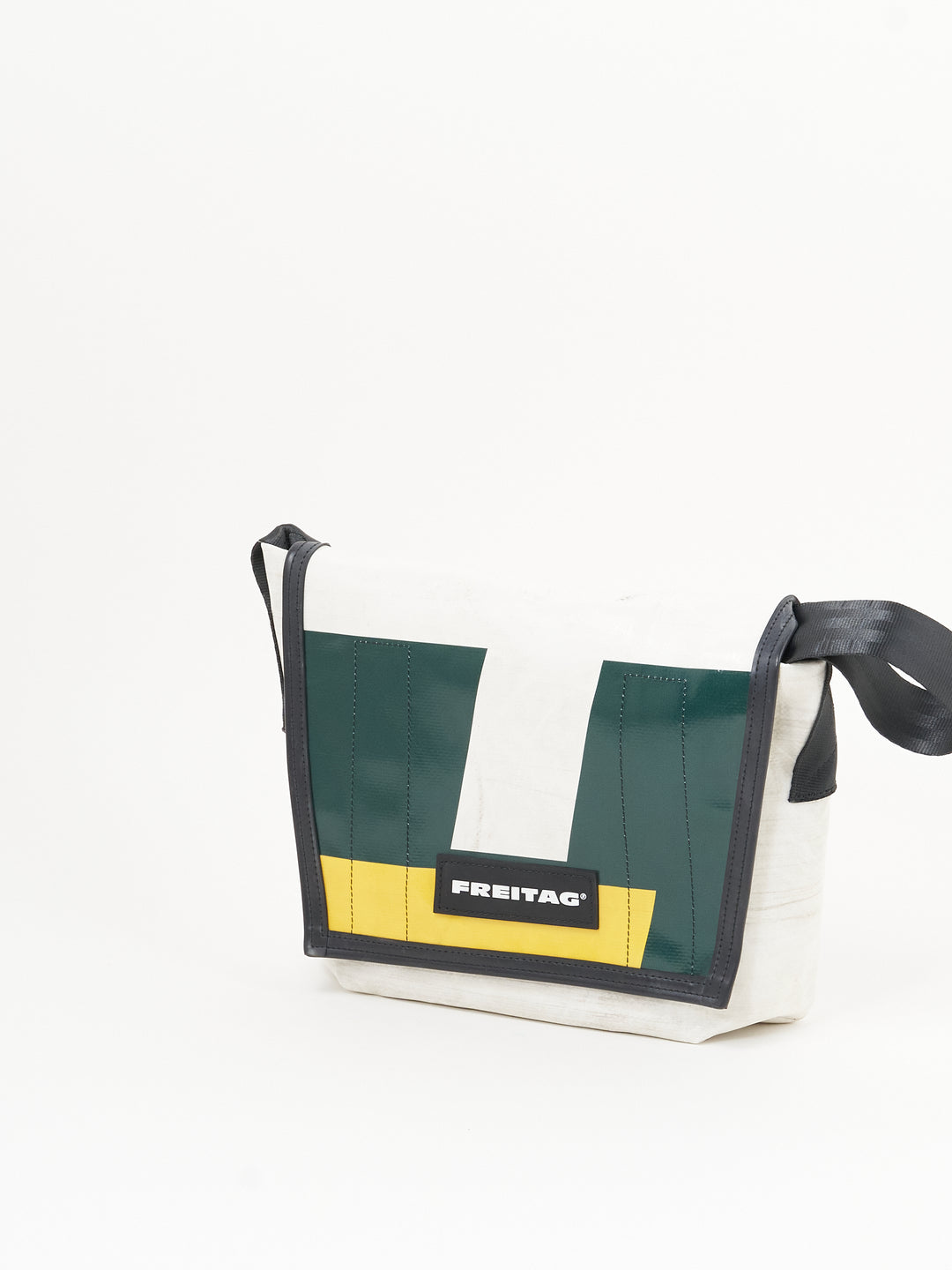 F11 Lassie -  white green yellow