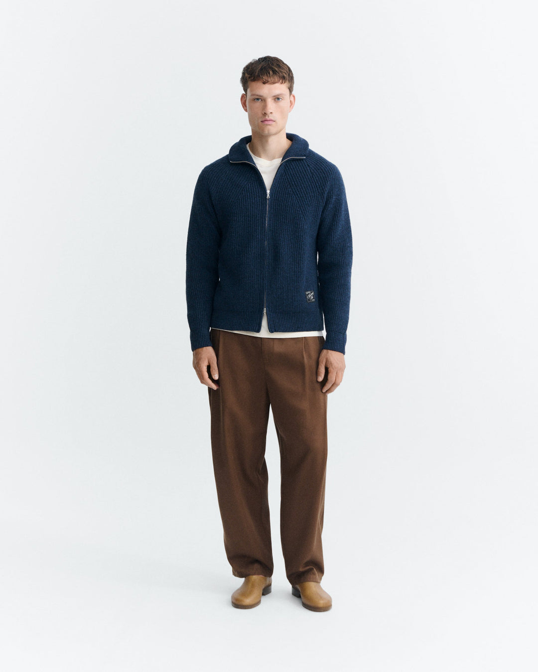 GREY EKAIZ KNITTED SWEATER