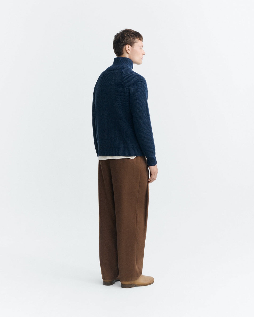 GREY EKAIZ KNITTED SWEATER