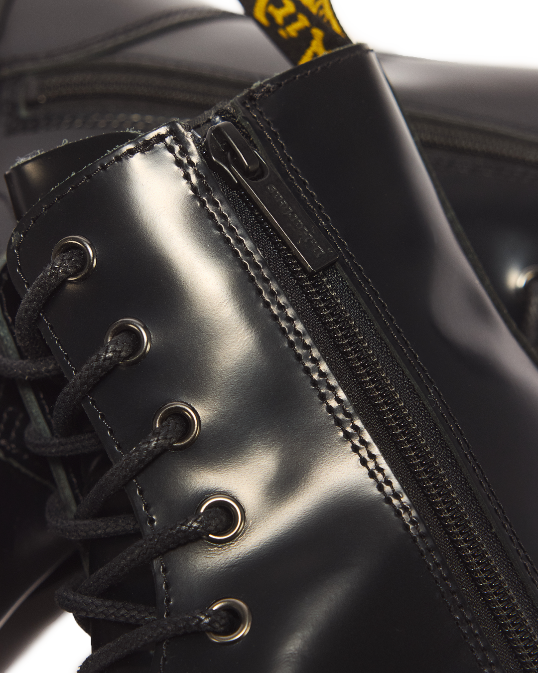 Jadon Platform - black polished
