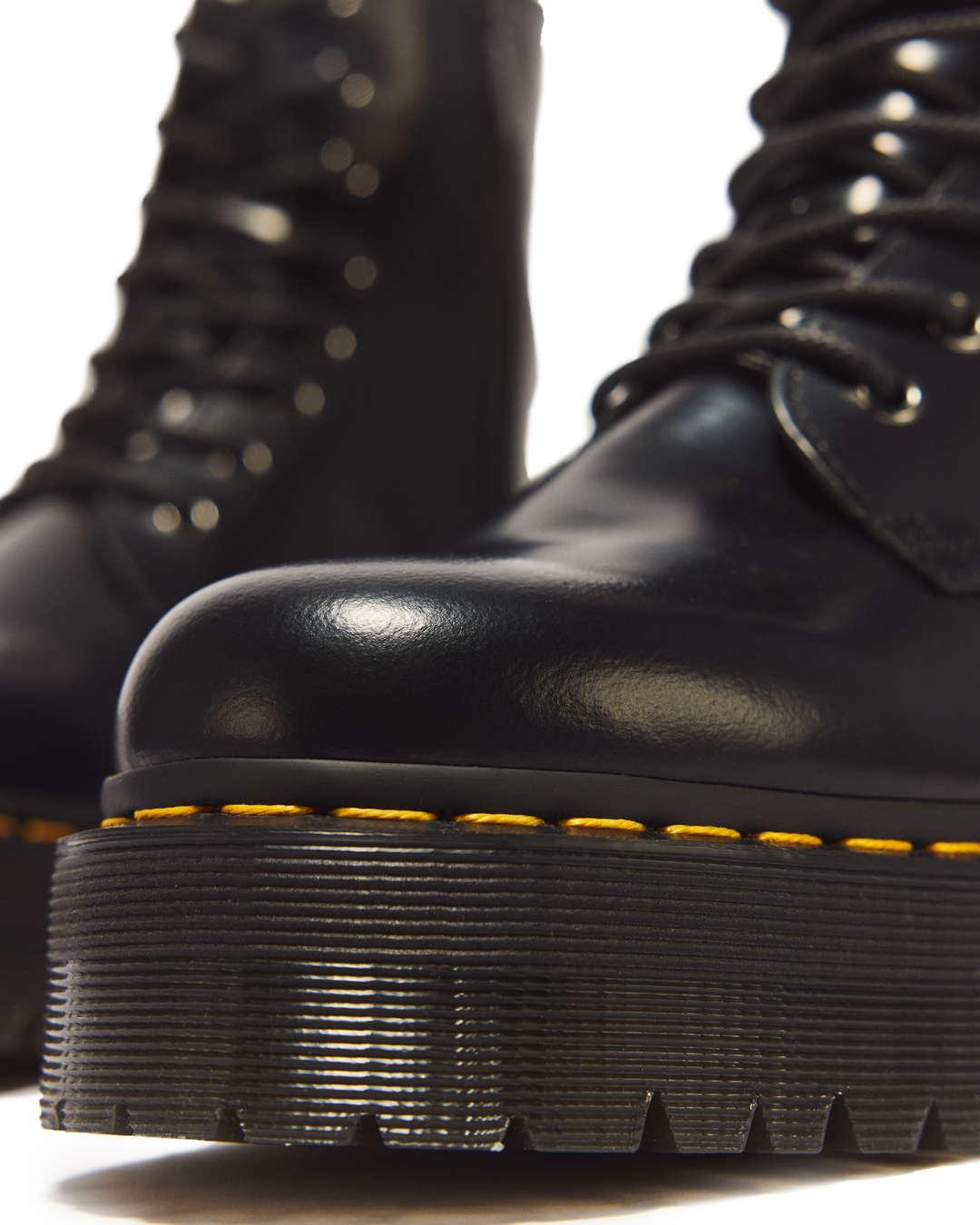 Jadon Platform - black polished