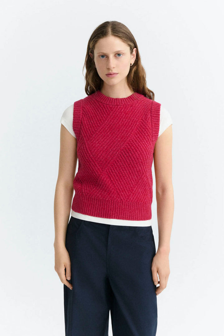 RED KAIA KNITTED VEST