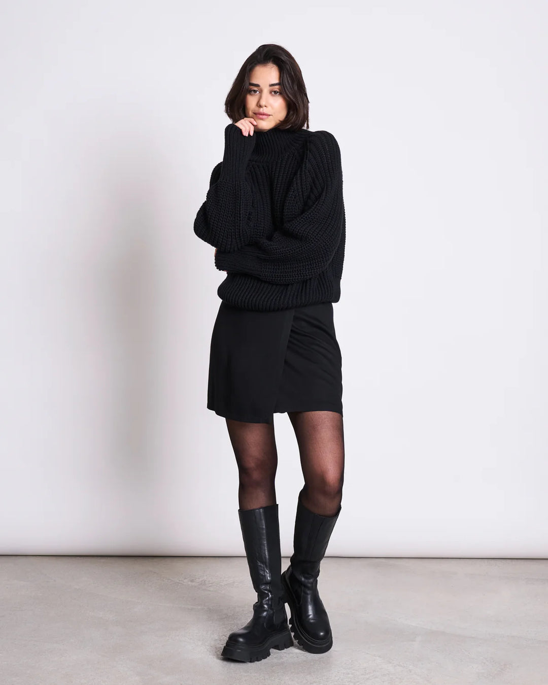 JUMPER OLA BLACK