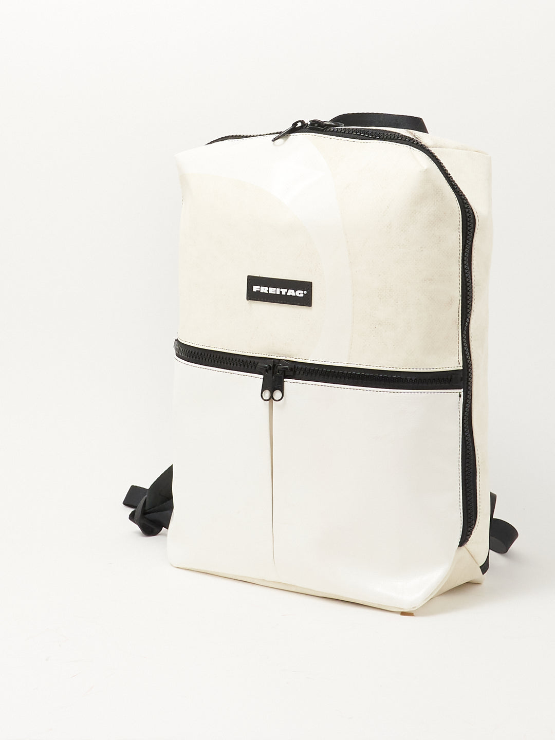 F49 Fringe - white black