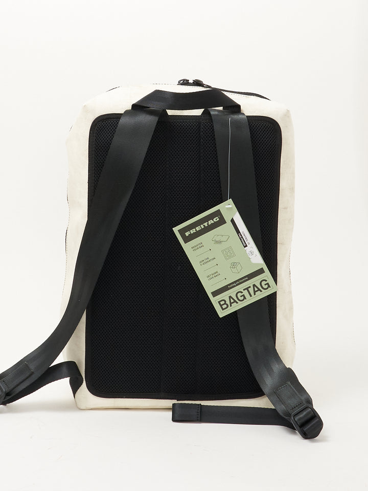 F49 Fringe - white black