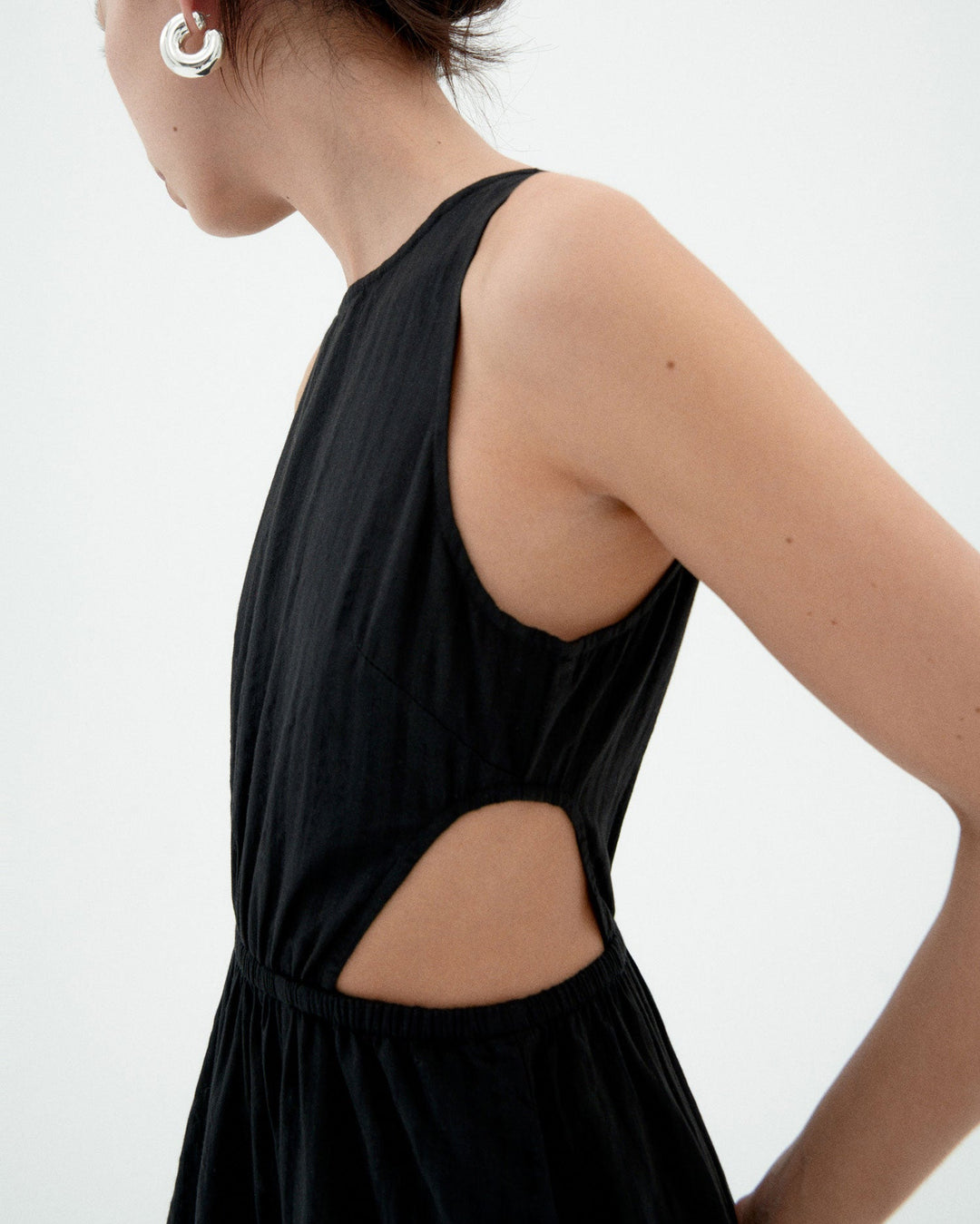 KIN DRESS - BLACK