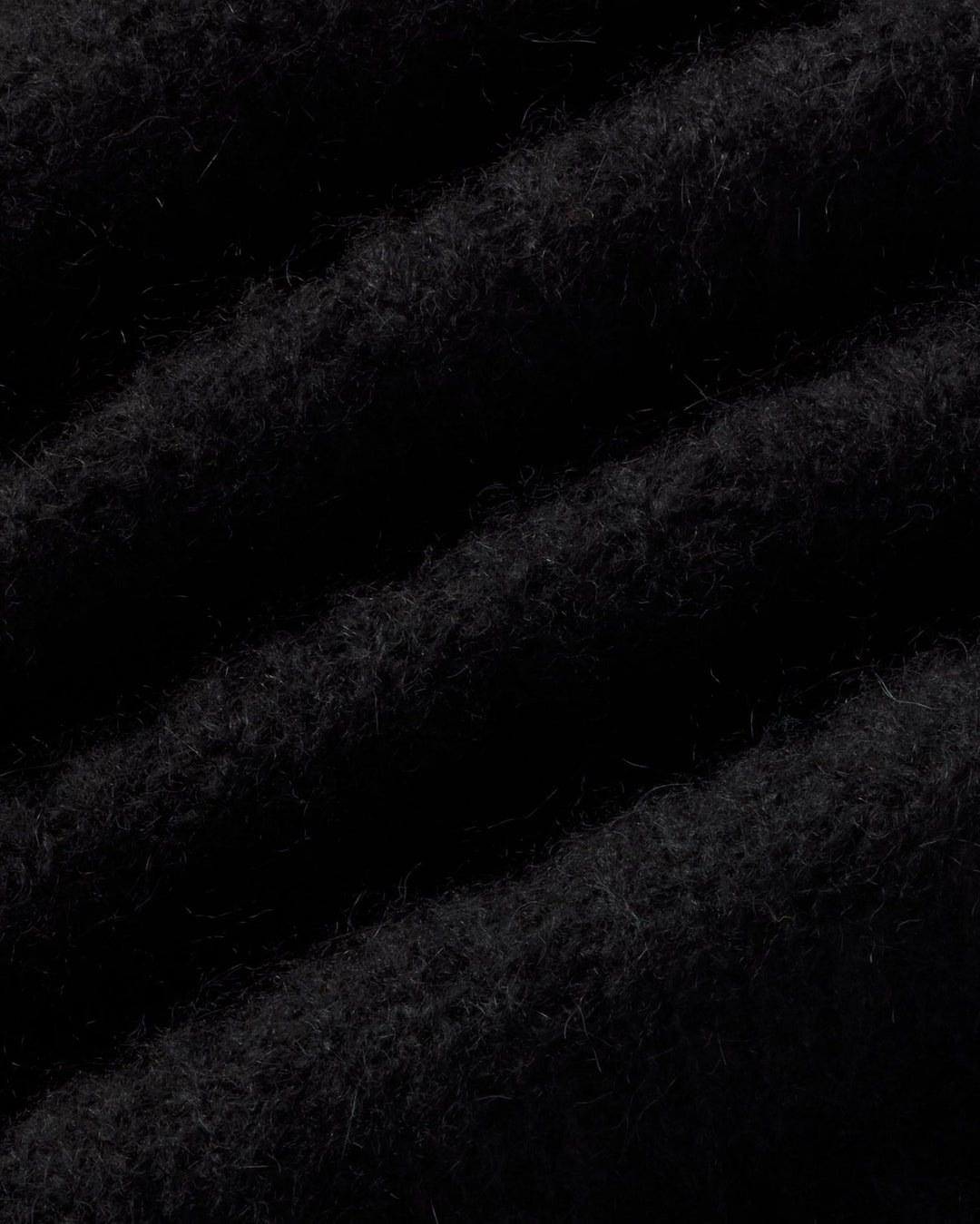 BLACK AMAL KNITTED SWEATER