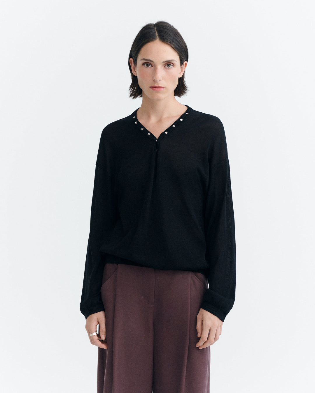 BLACK NICOLE KNITTED SWEATER